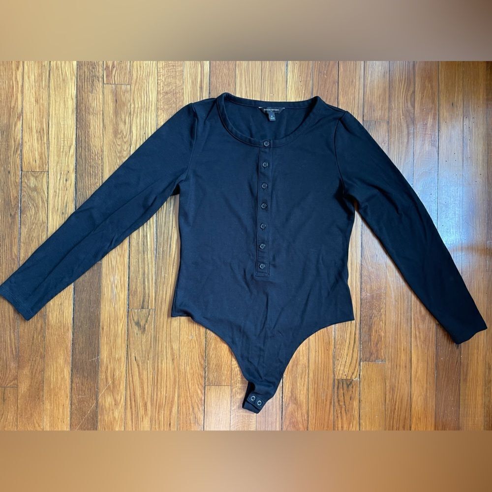 Banana Republic women’s black medium Henley thong bodysuit